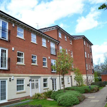 2 Bed 2 Bath At Jago Crt In Newbury - Free Allocated Parking Екстериор снимка